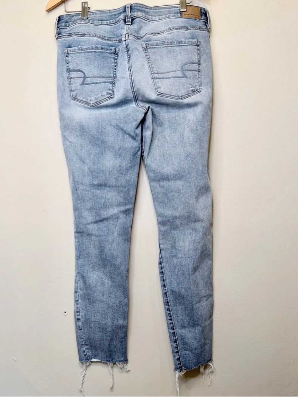 AE Factory Distressed Ripped Busted Knees Light Wash Super Stretch Skinny Jeans - Picture 3 of 14